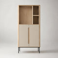 Credenza alta in legno e acciaio con 2 ante e vani aperti, rovere naturale, beige e nero, 80 x 40 x 180 cm